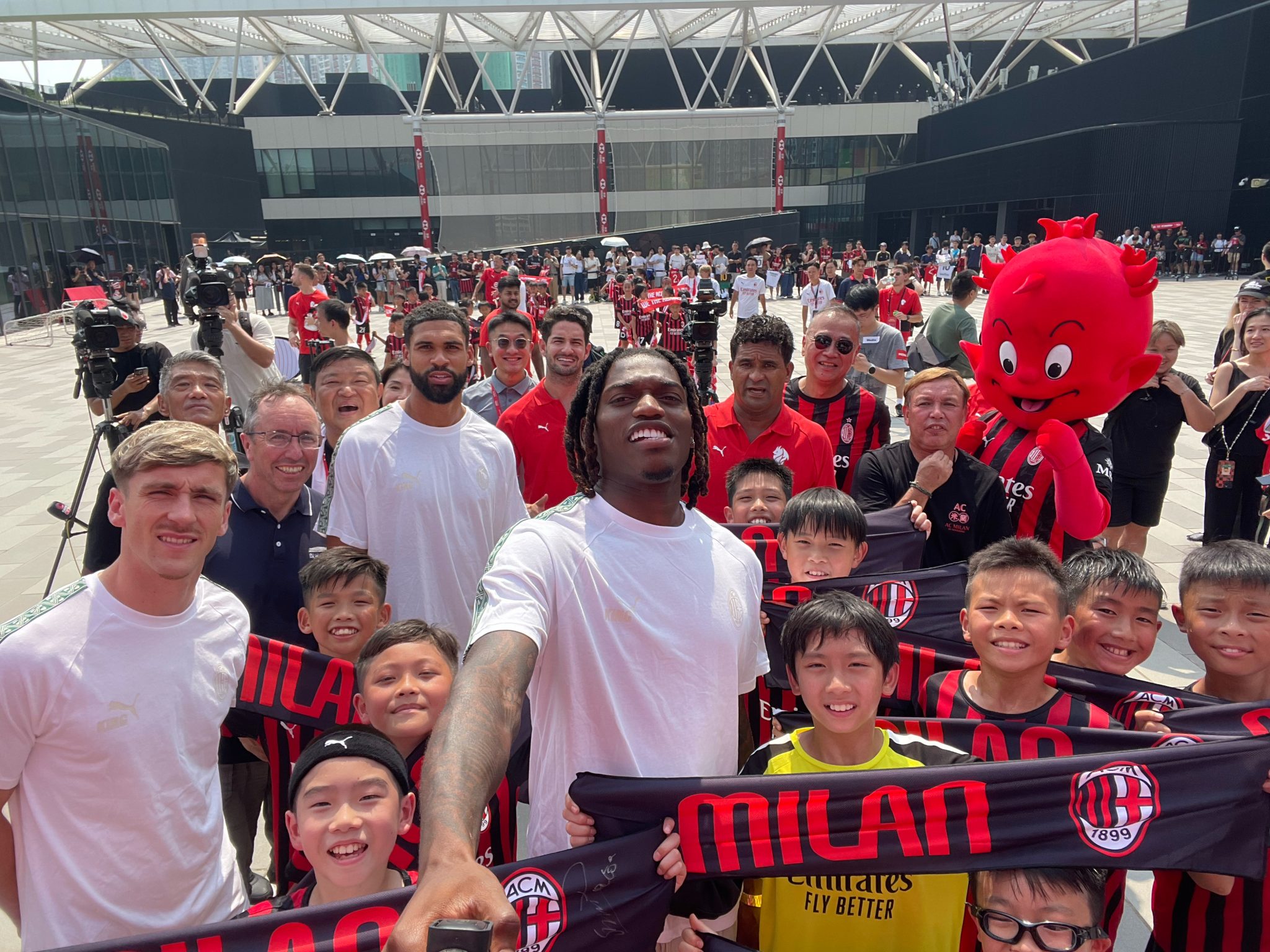 AC米蘭群星造訪啟德 啟動香港青訓工作｜體嘢報道